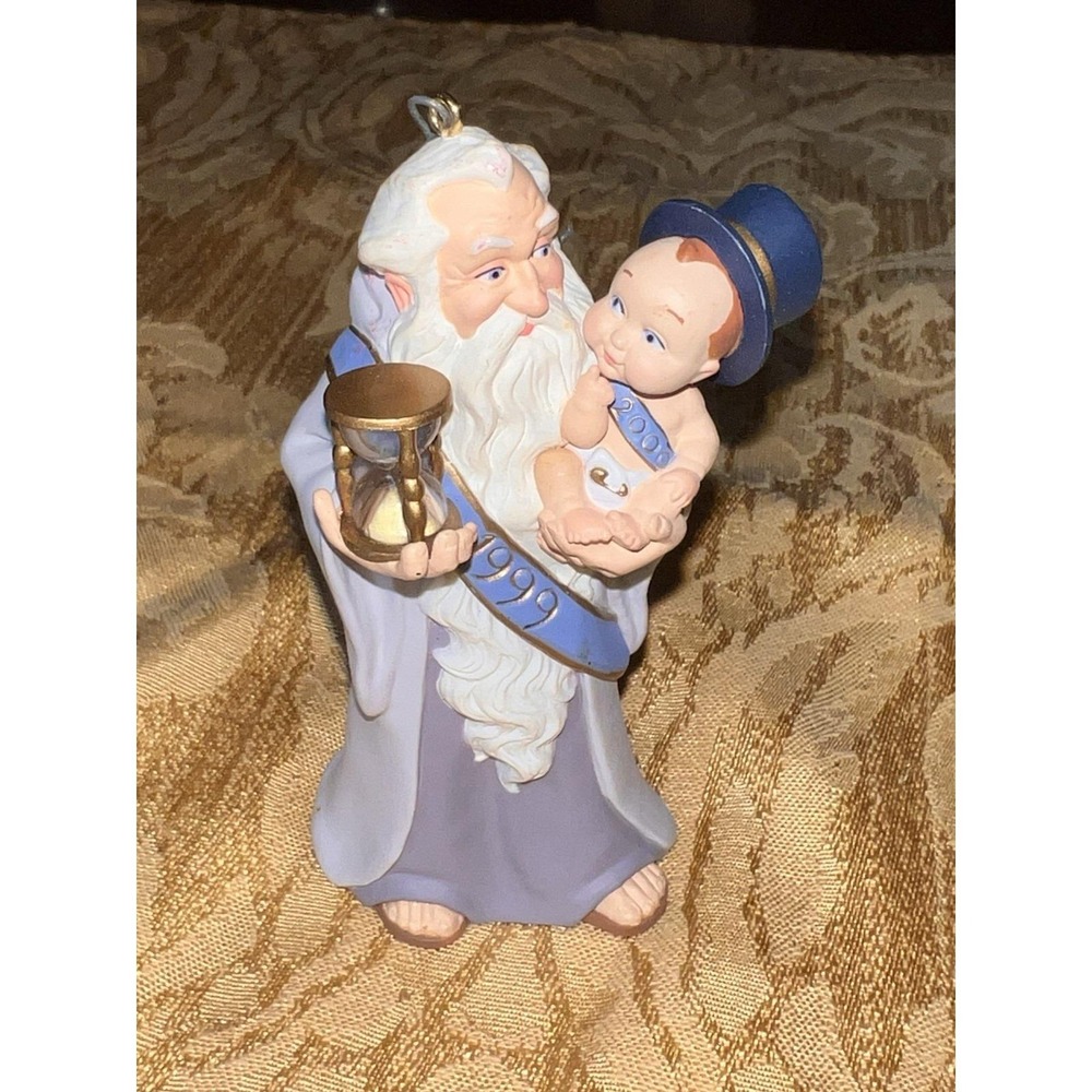 1999 Hallmark Keepsake Ornament : WELCOME to 2000 - Happy New Year. No Box